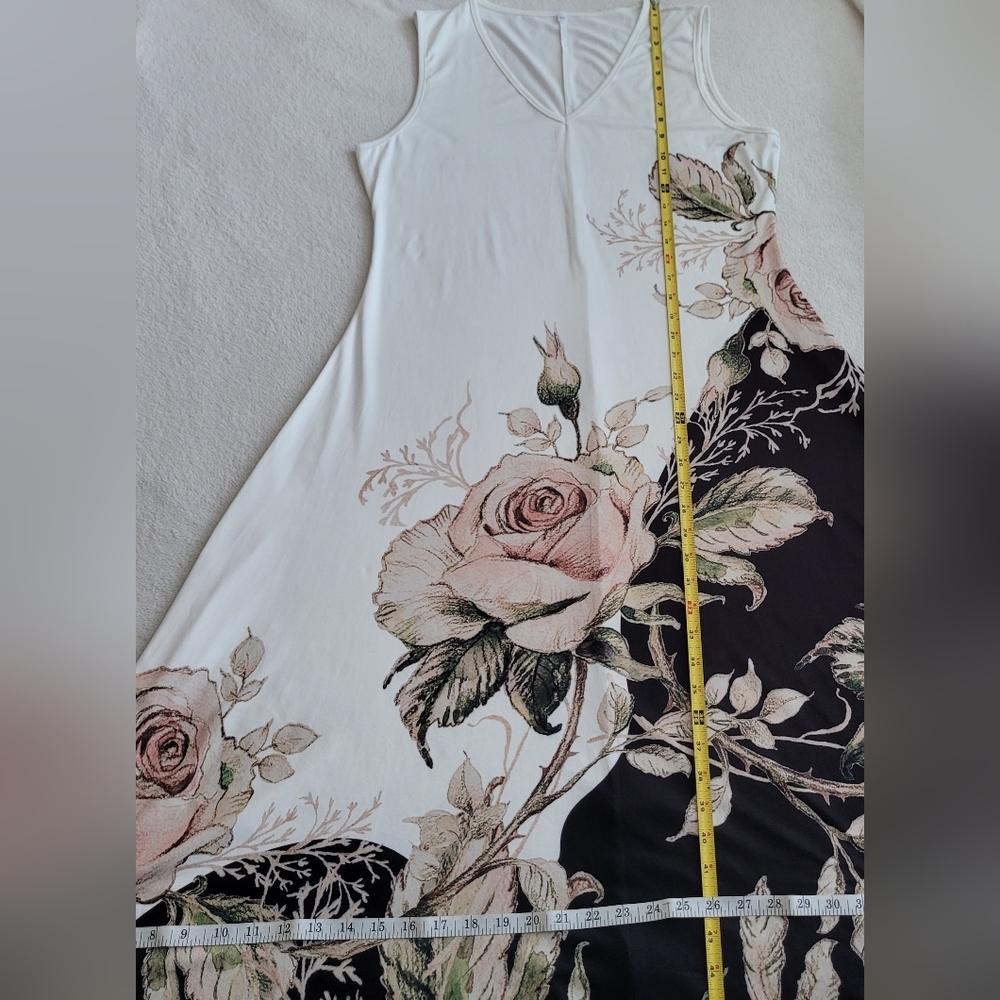 Silky Floral Vacation Dress Gorgeous Roses like new Black White Pink Sleeveless - Picture 5 of 13